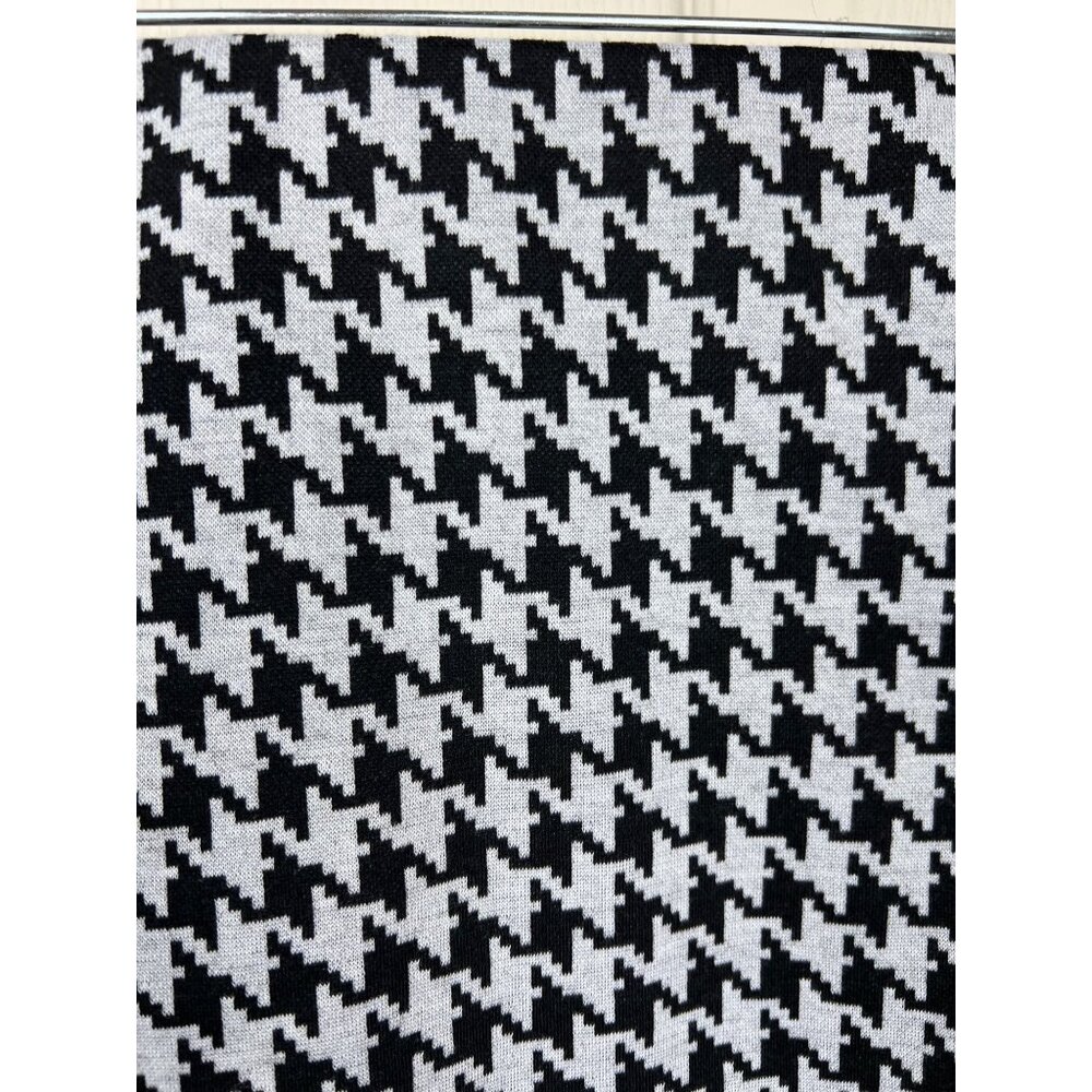 Houndstooth Mini Skirt - Picture 2 of 11